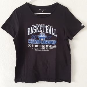 Champion T-shirt Kid's Size XL